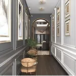 Cankaya Hotel 3*